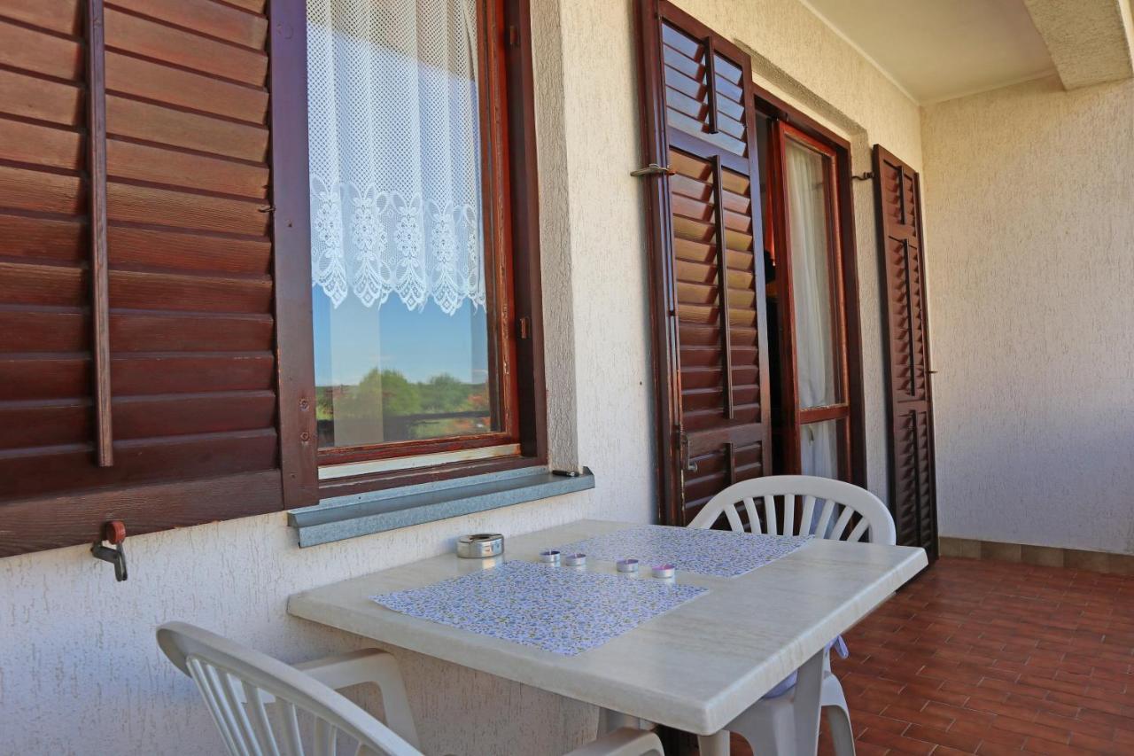 Apartman Slavko Apartment Tar-Vabriga Exterior photo