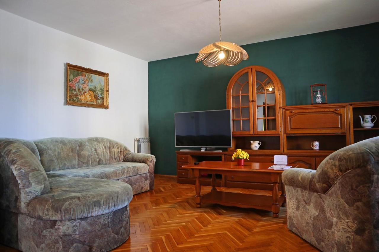 Apartman Slavko Apartment Tar-Vabriga Exterior photo